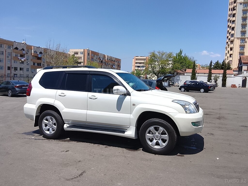 Toyota Land Cruiser Prado
