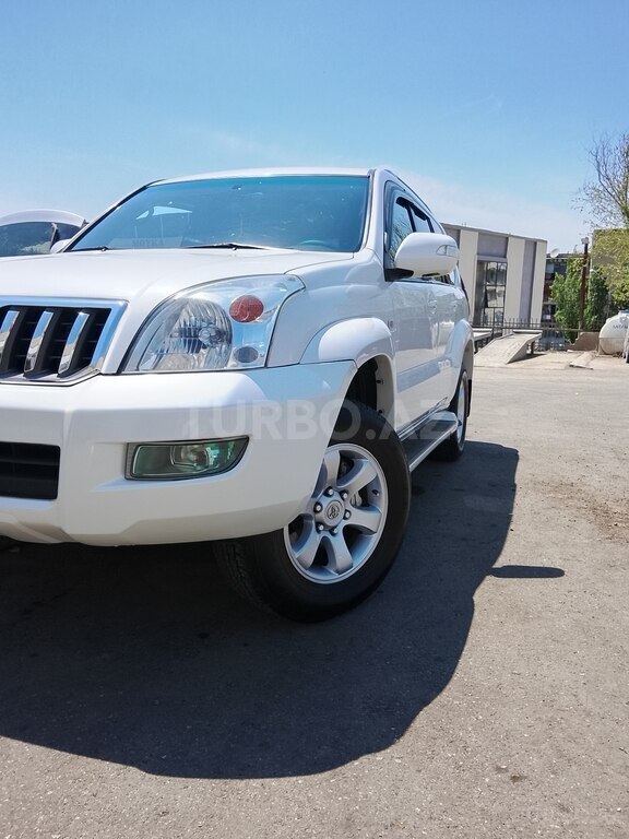 Toyota Land Cruiser Prado