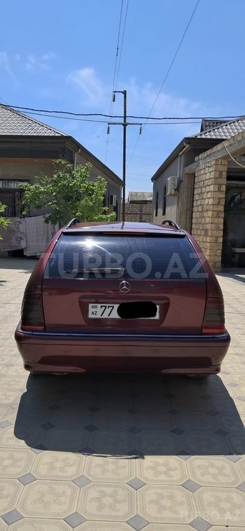 Mercedes C 220
