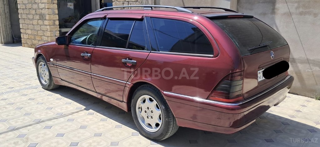 Mercedes C 220