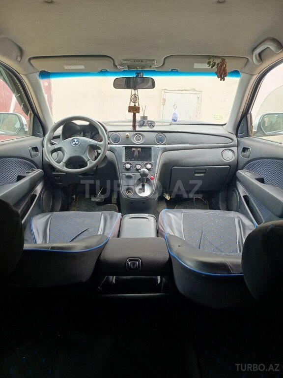 Mitsubishi Airtrek
