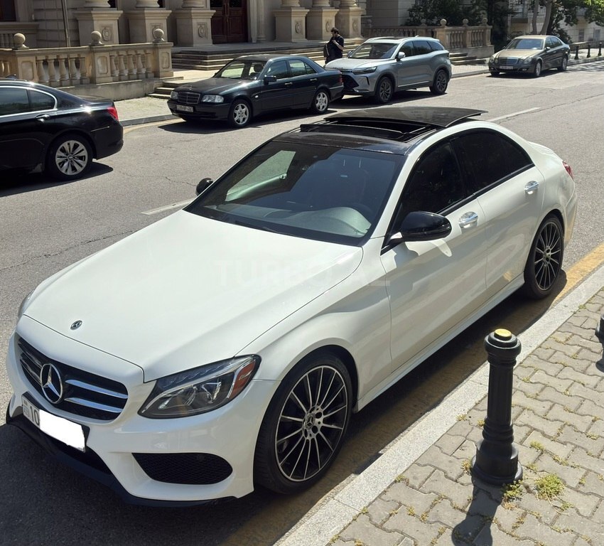 Mercedes C 300