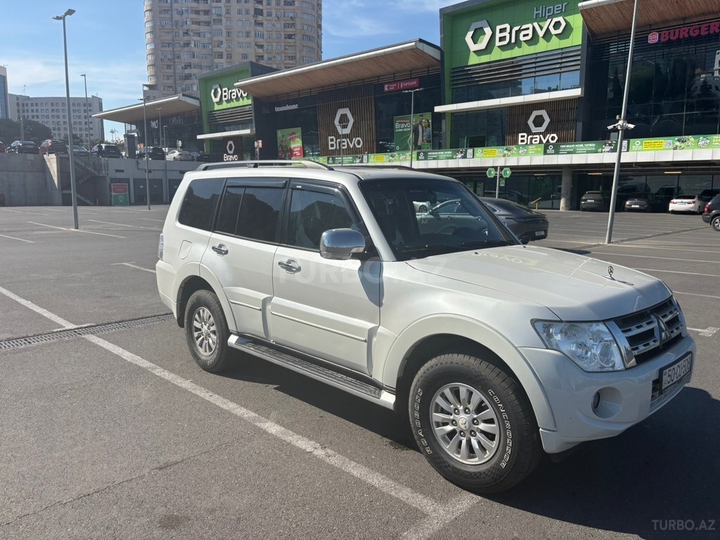 Mitsubishi Pajero