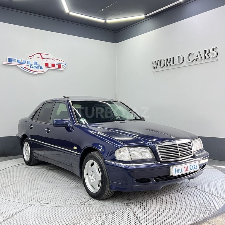 Mercedes C 180