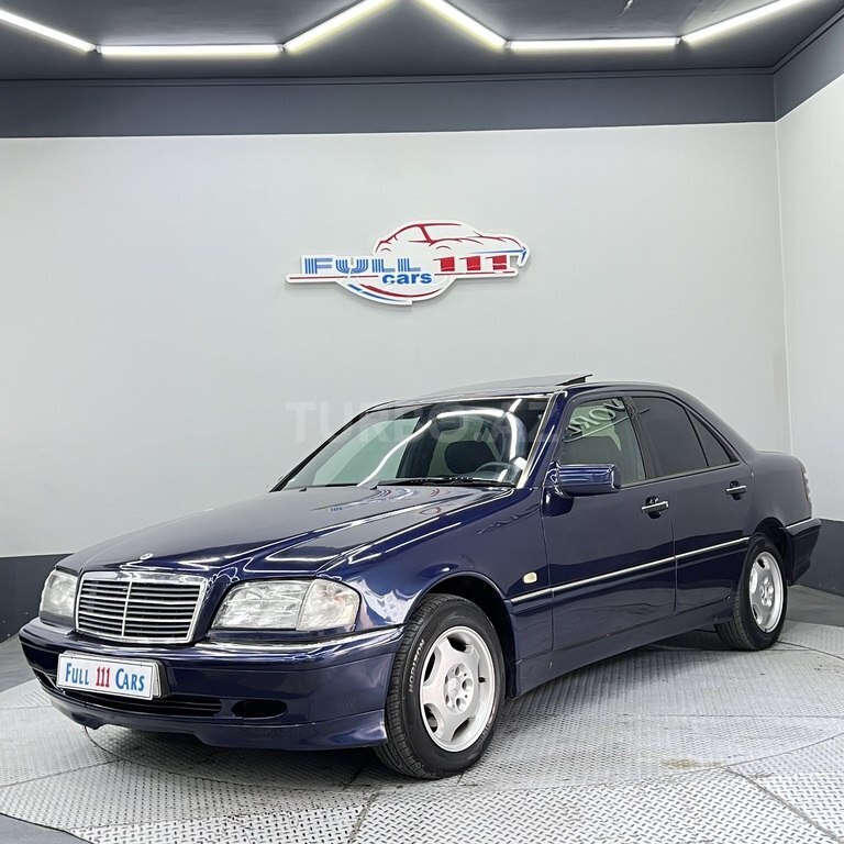 Mercedes C 180