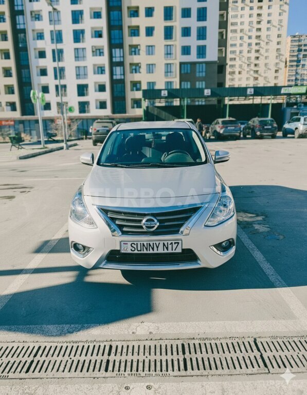 Nissan Sunny