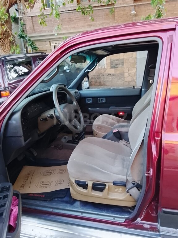 Toyota Hilux Surf