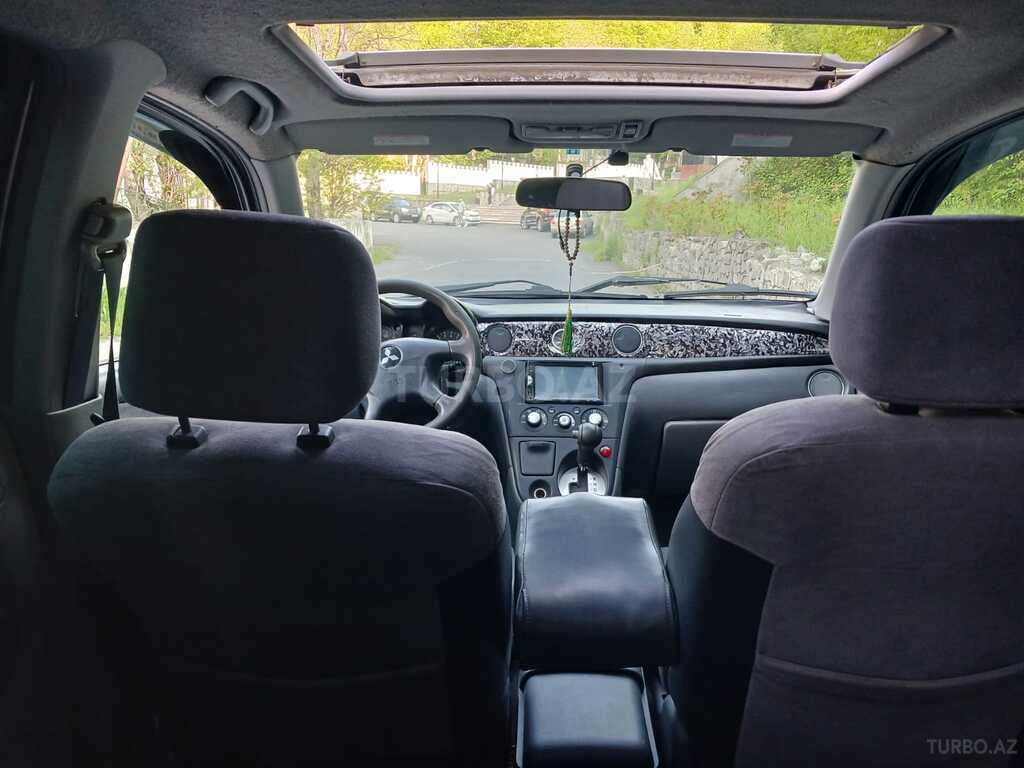 Mitsubishi Airtrek