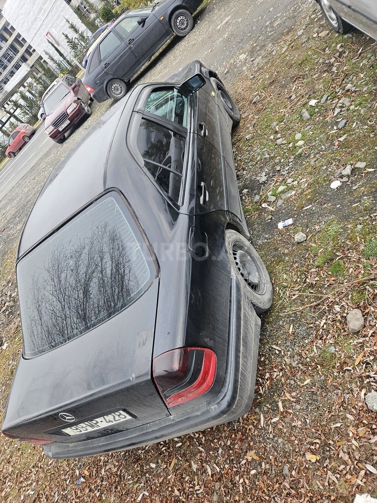 Mercedes C 180