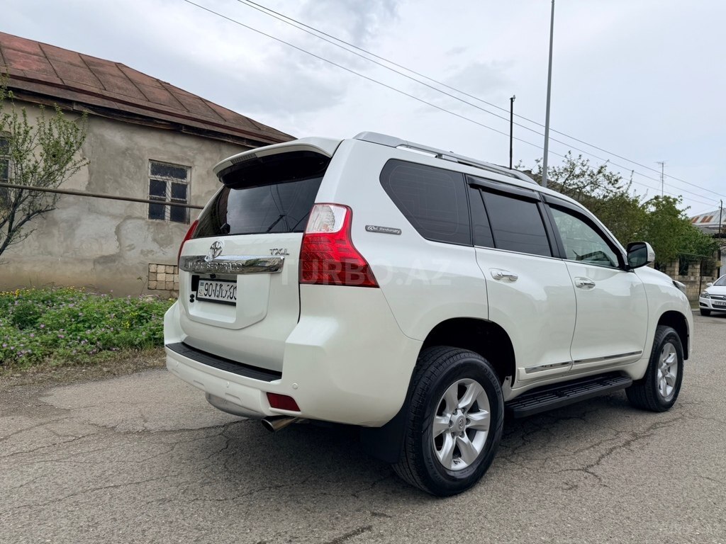 Toyota Land Cruiser Prado