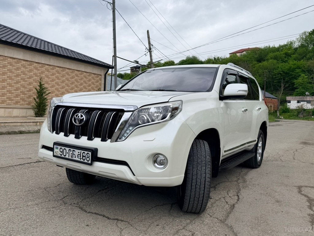 Toyota Land Cruiser Prado