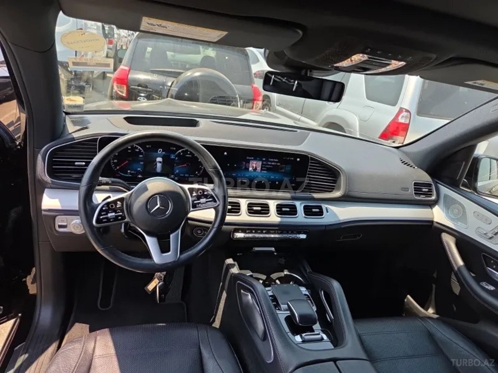 Mercedes GLS 450 4MATIC