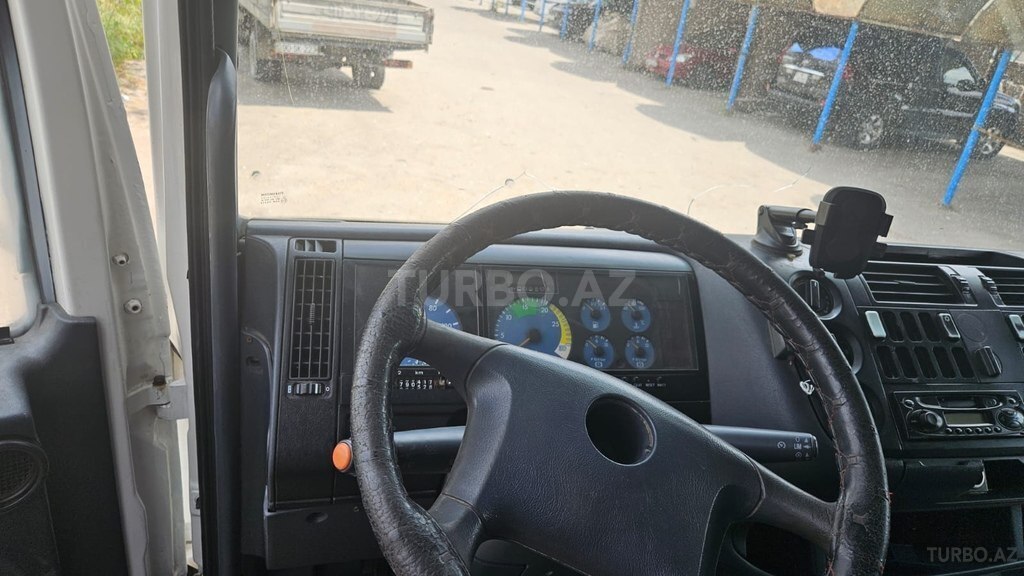 Mercedes Atego 815