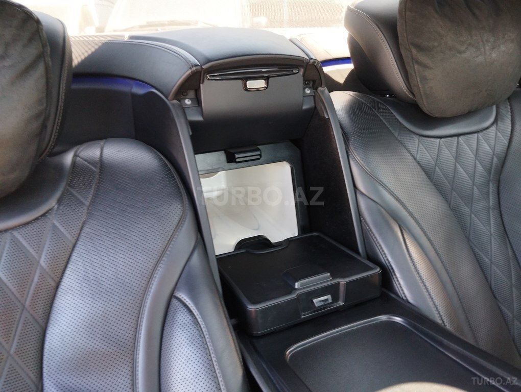 Mercedes S 500