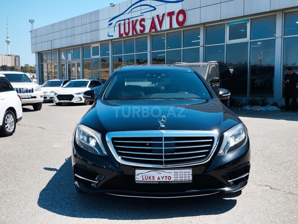 Mercedes S 500
