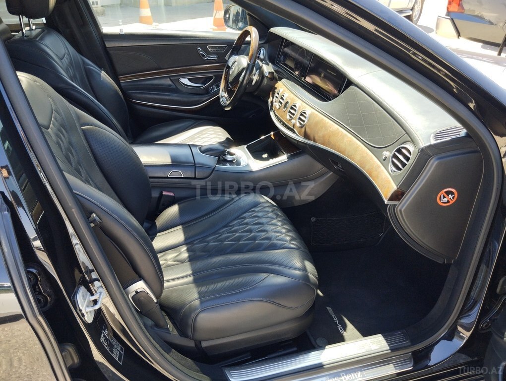 Mercedes S 500