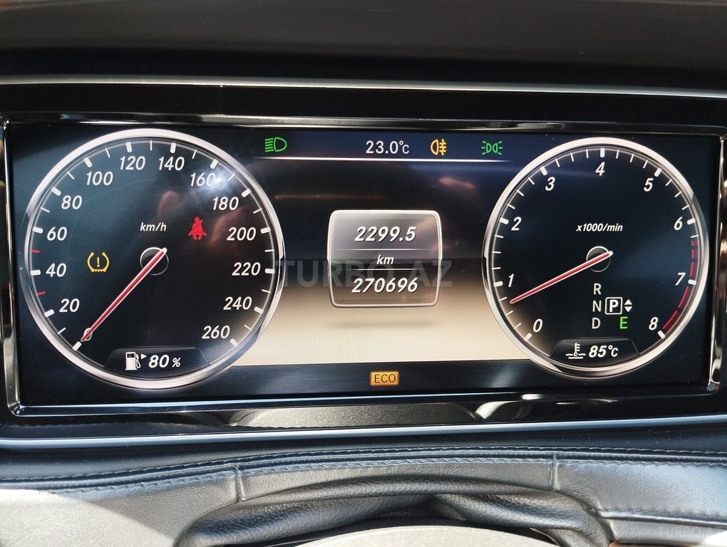Mercedes S 500
