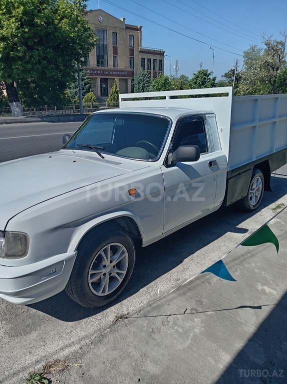 GAZ 3110 "Volga"