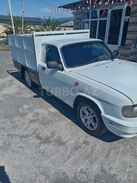 GAZ 3110 "Volga"