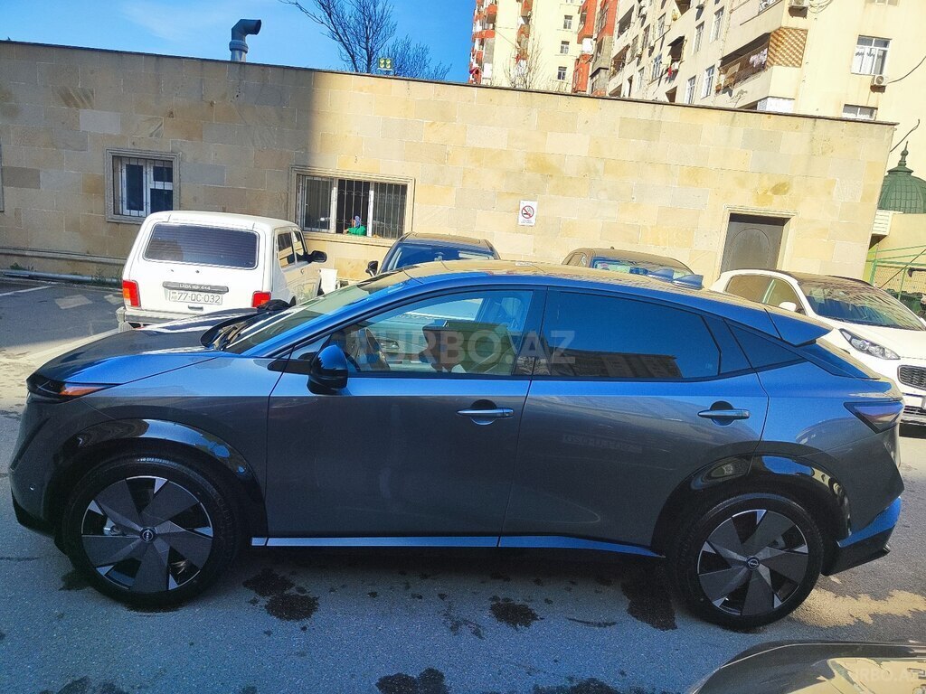 Nissan Ariya