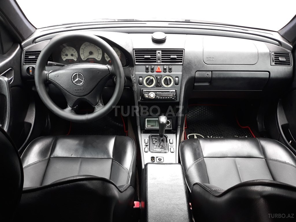 Mercedes C 230
