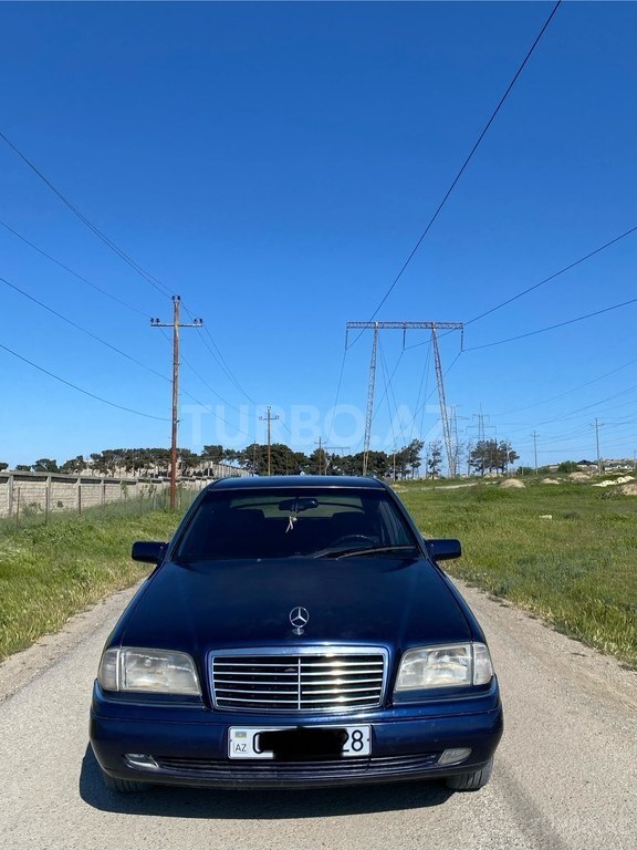Mercedes C 180