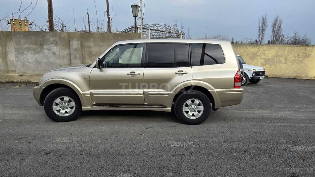 Mitsubishi Pajero