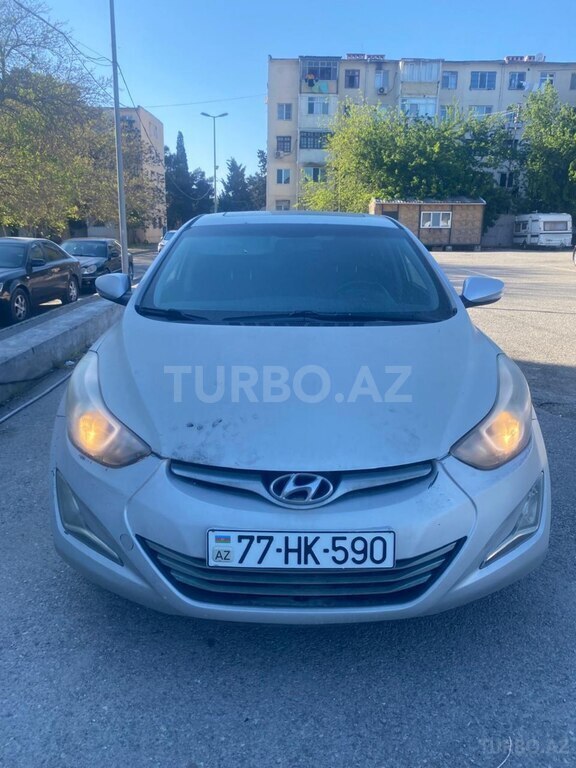 Hyundai Elantra