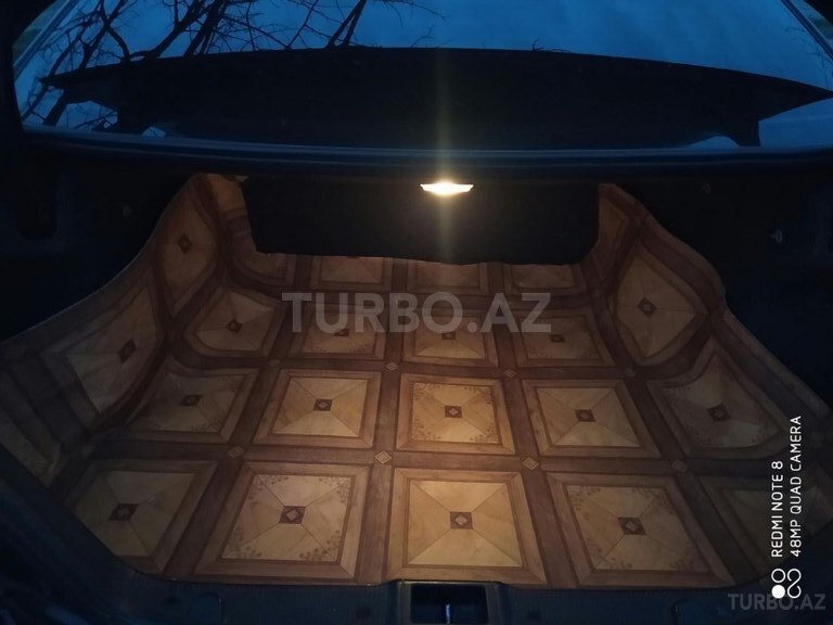 Mercedes C 200