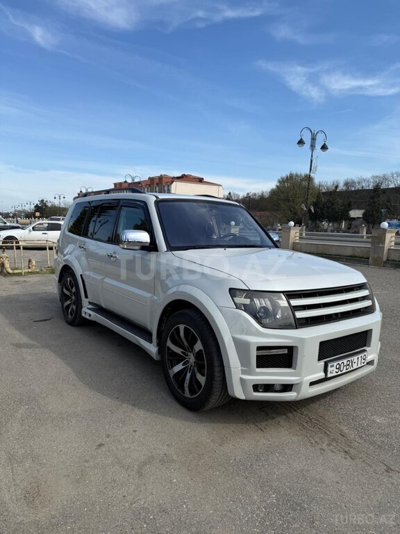 Mitsubishi Pajero