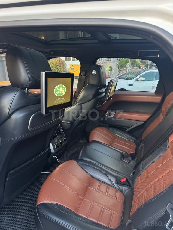 Land Rover RR Sport