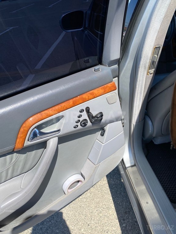 Mercedes S 500