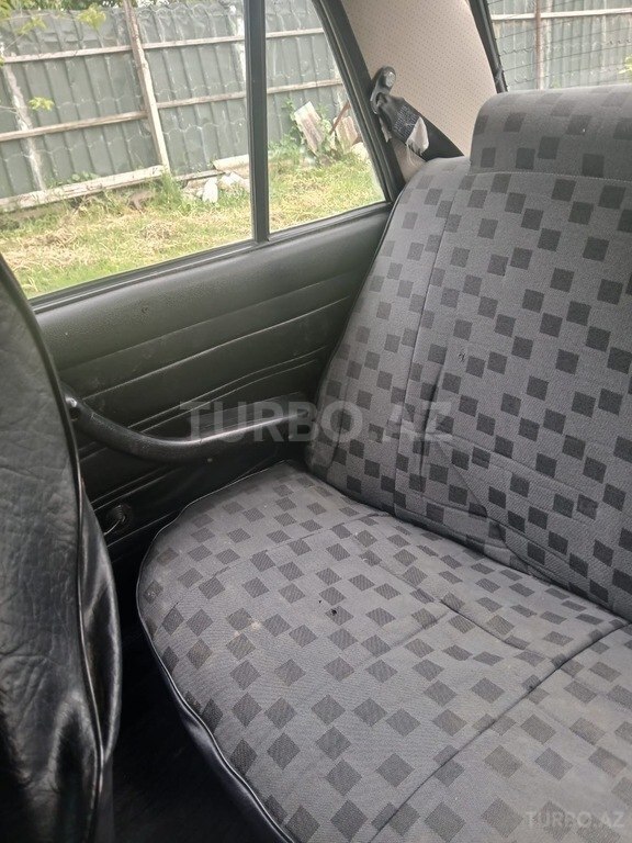 LADA (VAZ) 2107