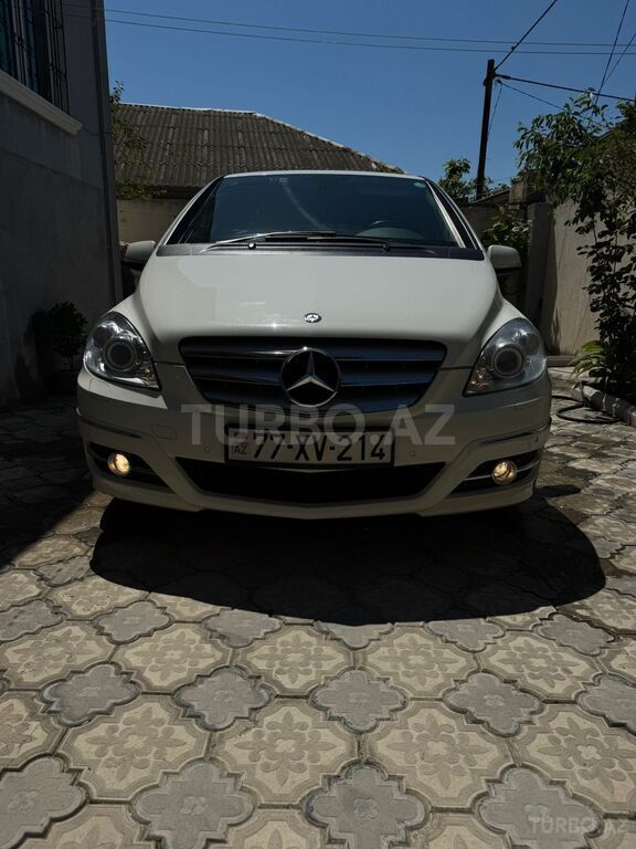 Mercedes B 170