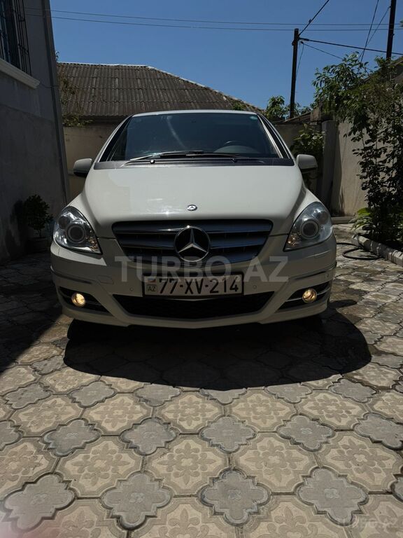 Mercedes B 170