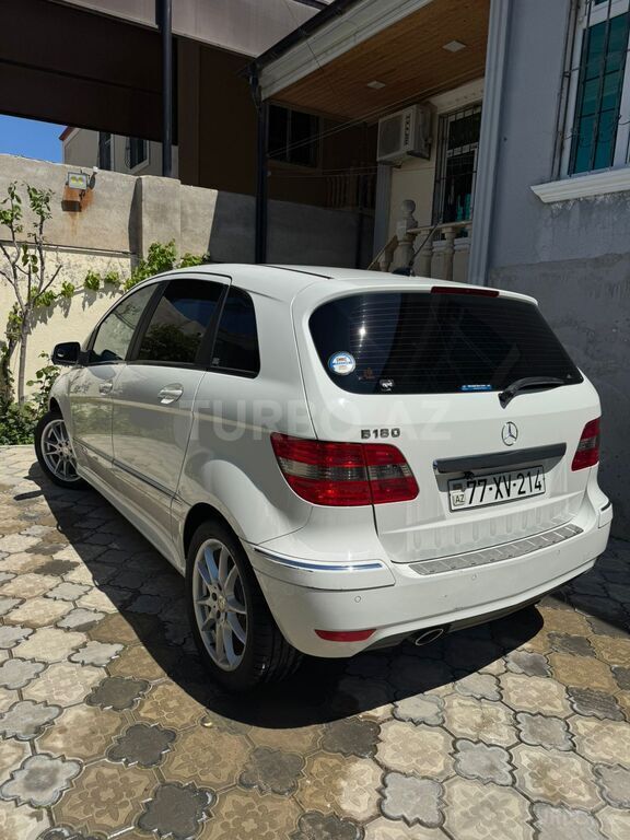 Mercedes B 170