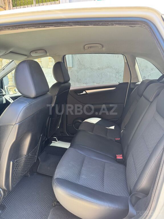 Mercedes B 170