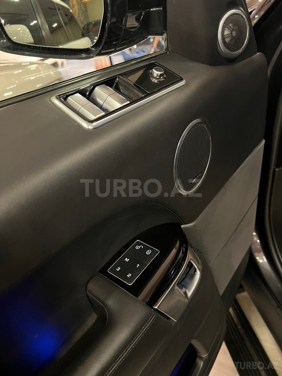 Land Rover RR Sport