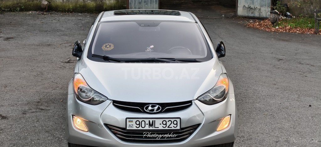 Hyundai Elantra