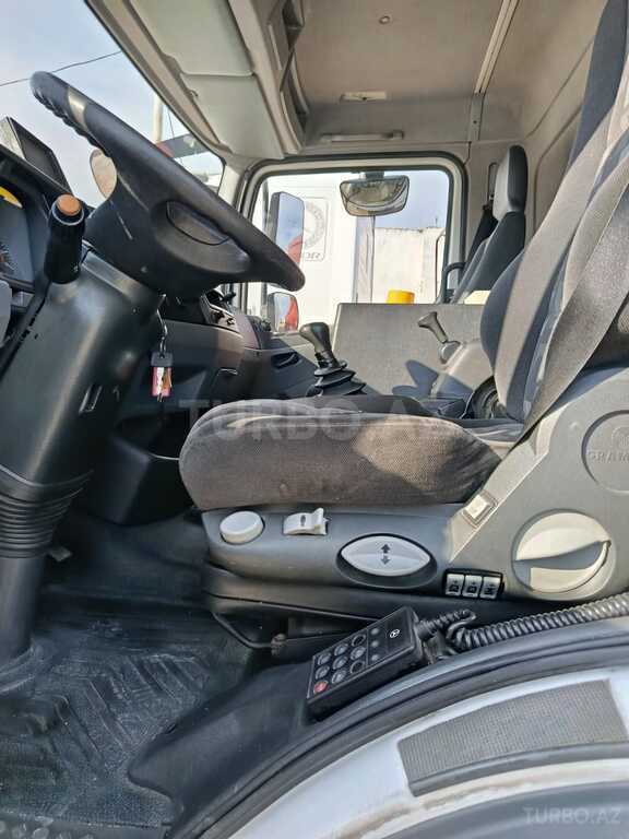 Mercedes Atego 818
