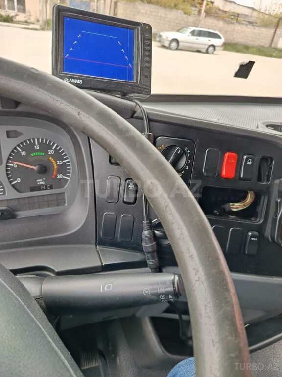 Mercedes Atego 818