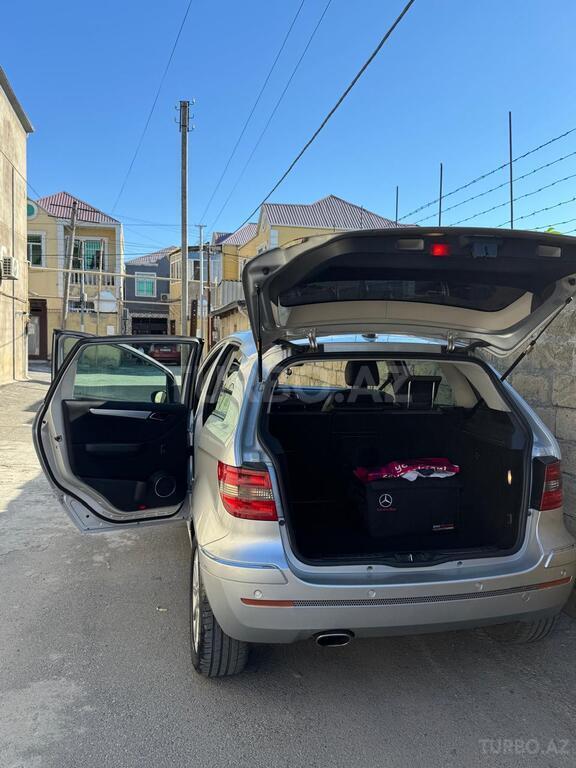 Mercedes B 170