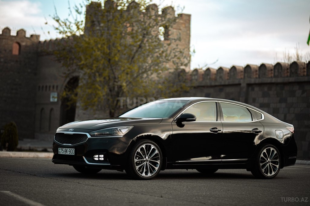 Kia Cadenza