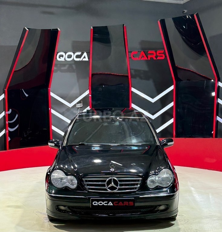 Mercedes C 240
