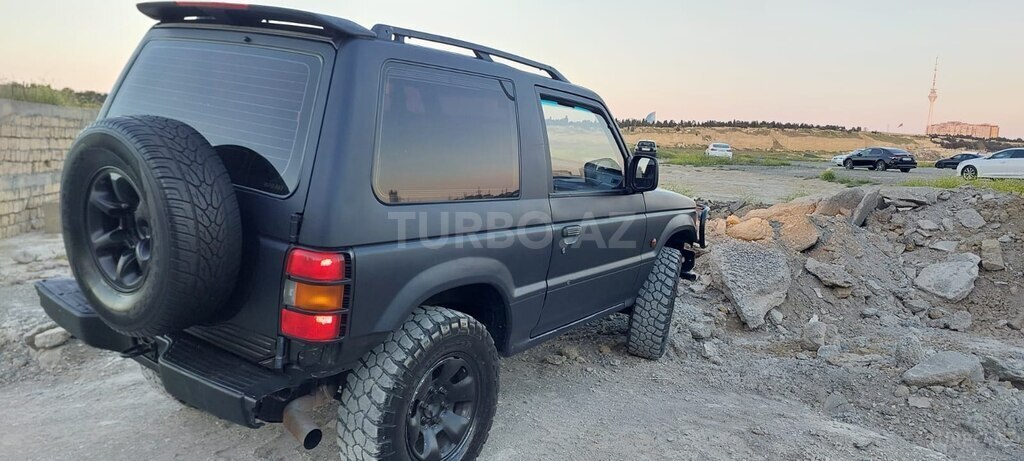 Mitsubishi Pajero