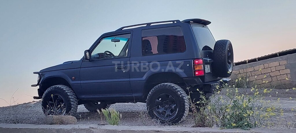 Mitsubishi Pajero