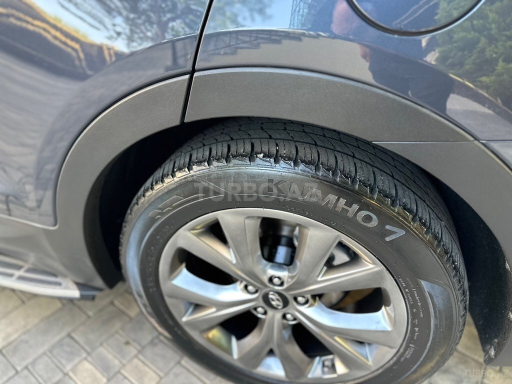Hyundai Santa Fe