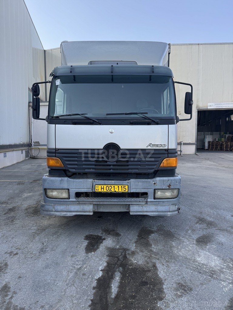 Mercedes Atego 1823