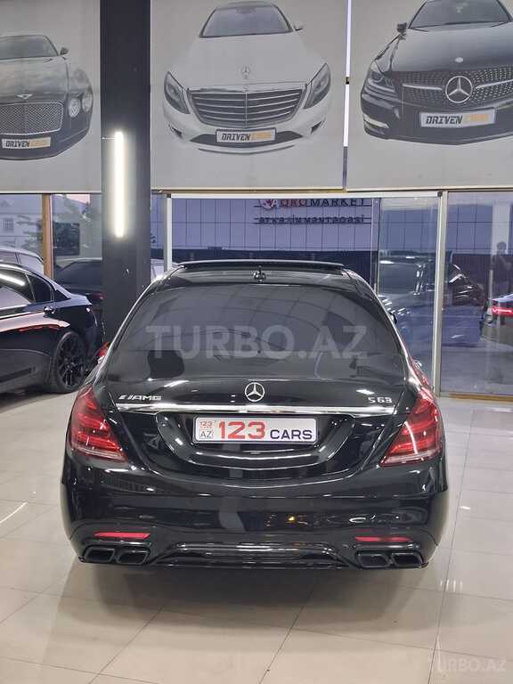 Mercedes S 63 AMG 4MATIC