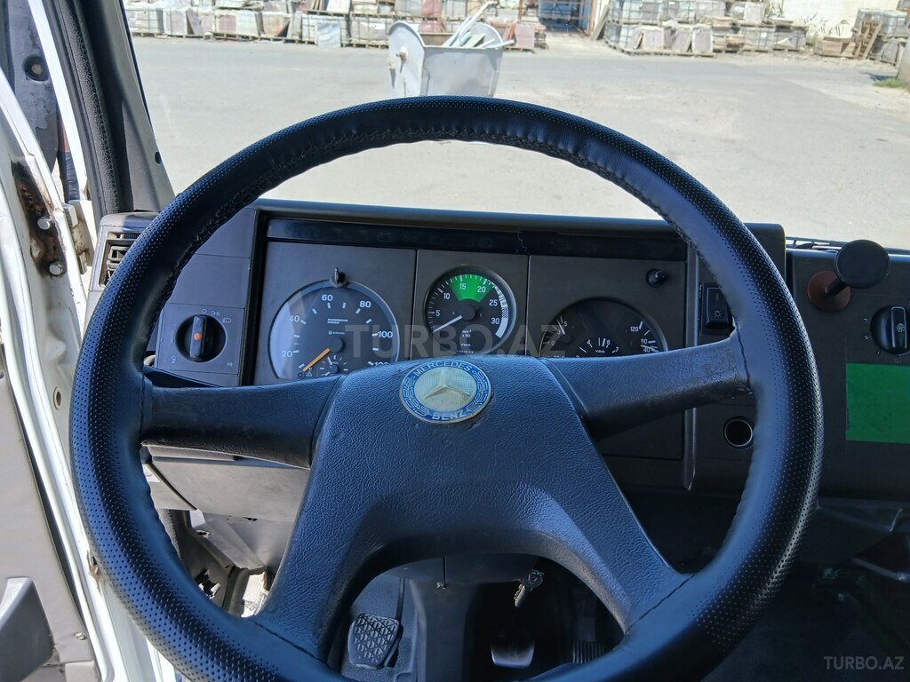 Mercedes Atego 814